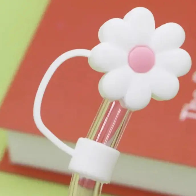 Straw toppers
