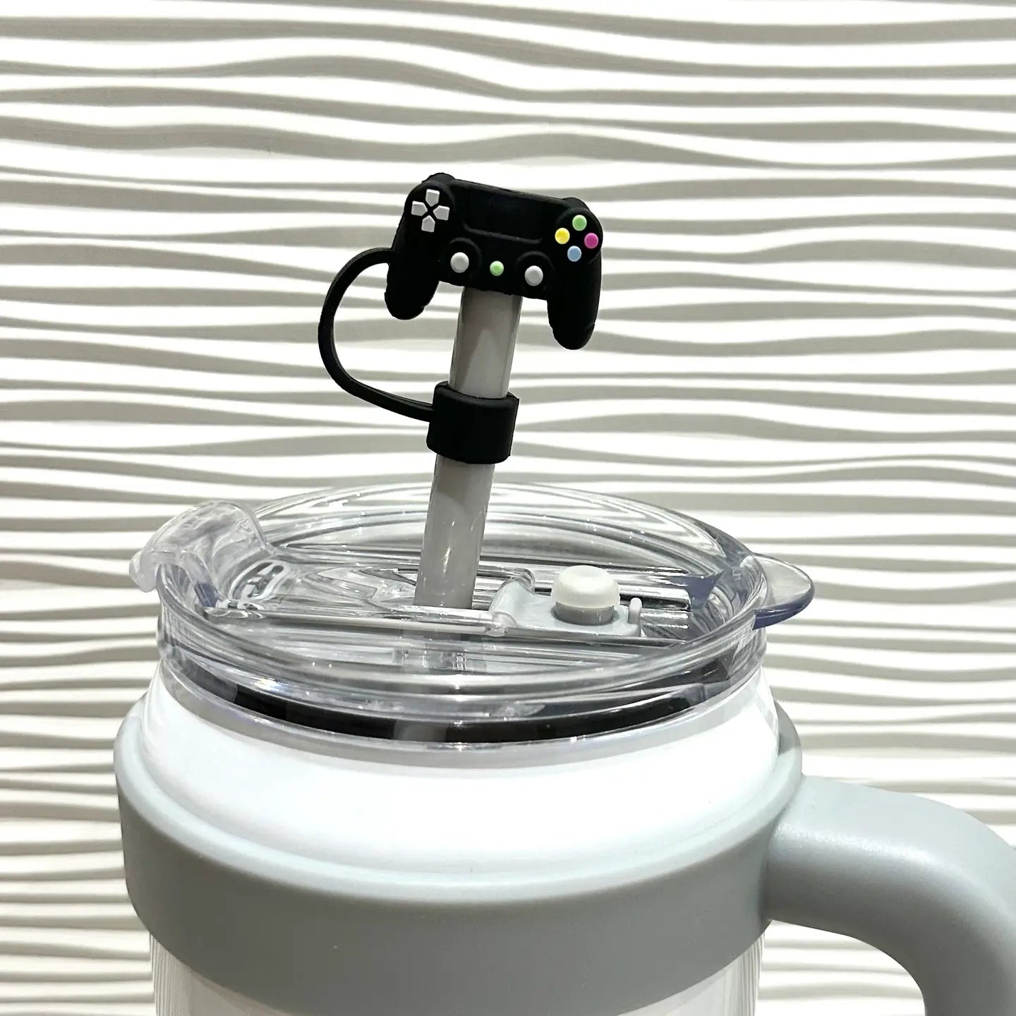 Straw toppers