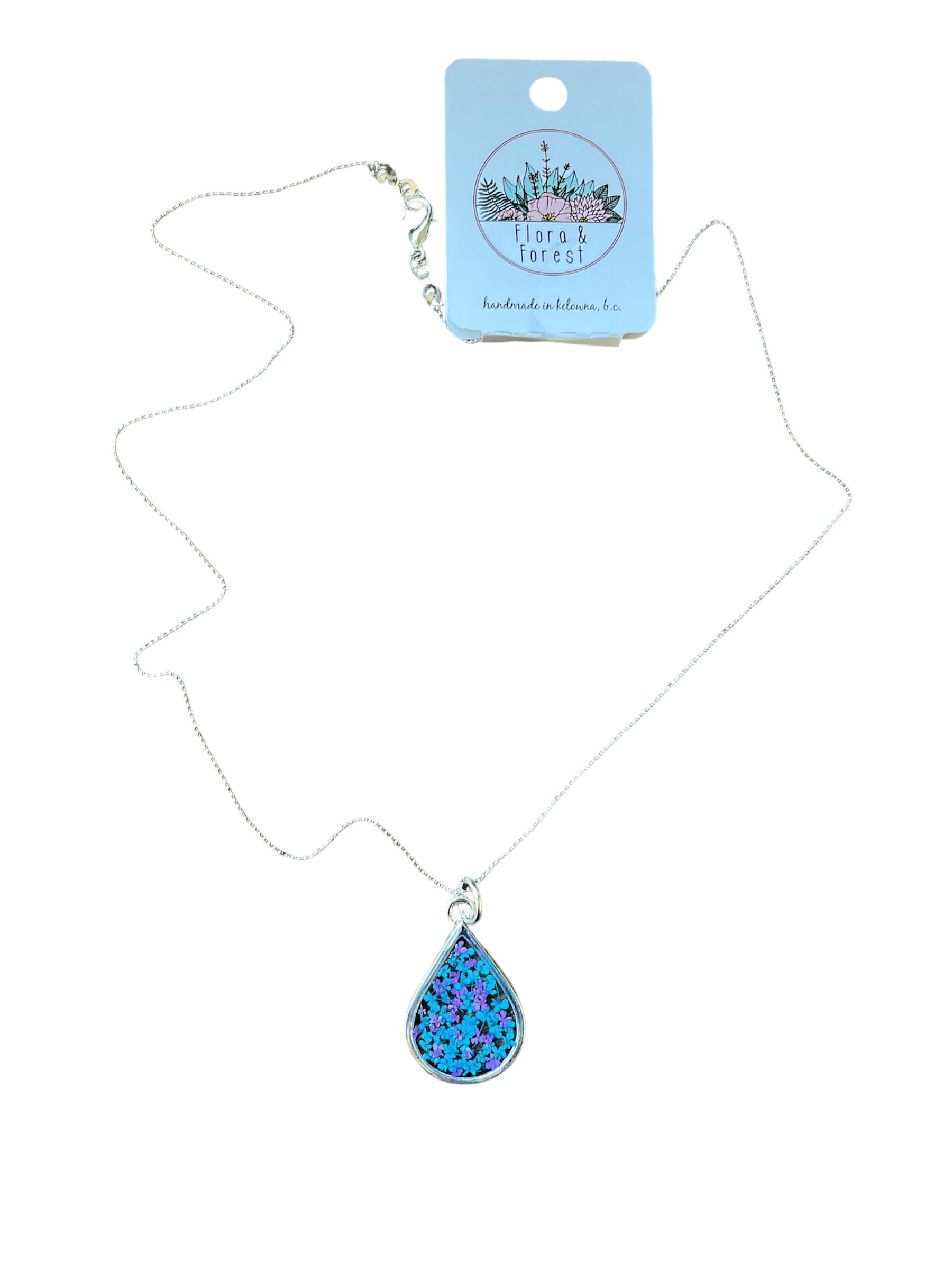 Teardrop real flower necklace