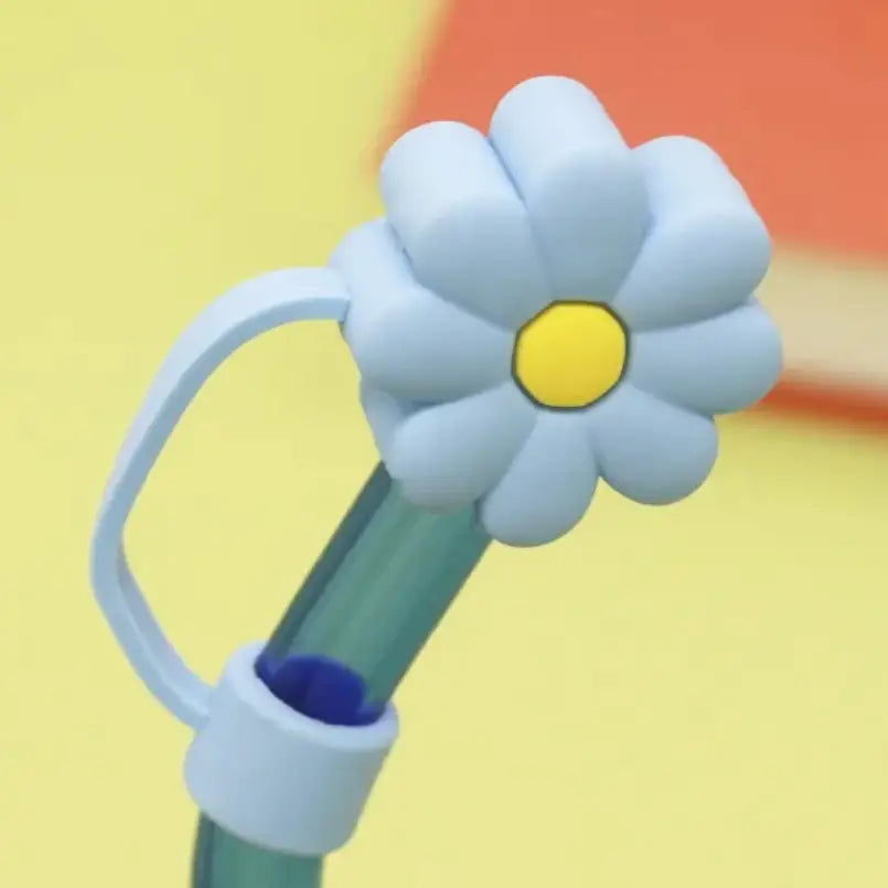 Straw toppers