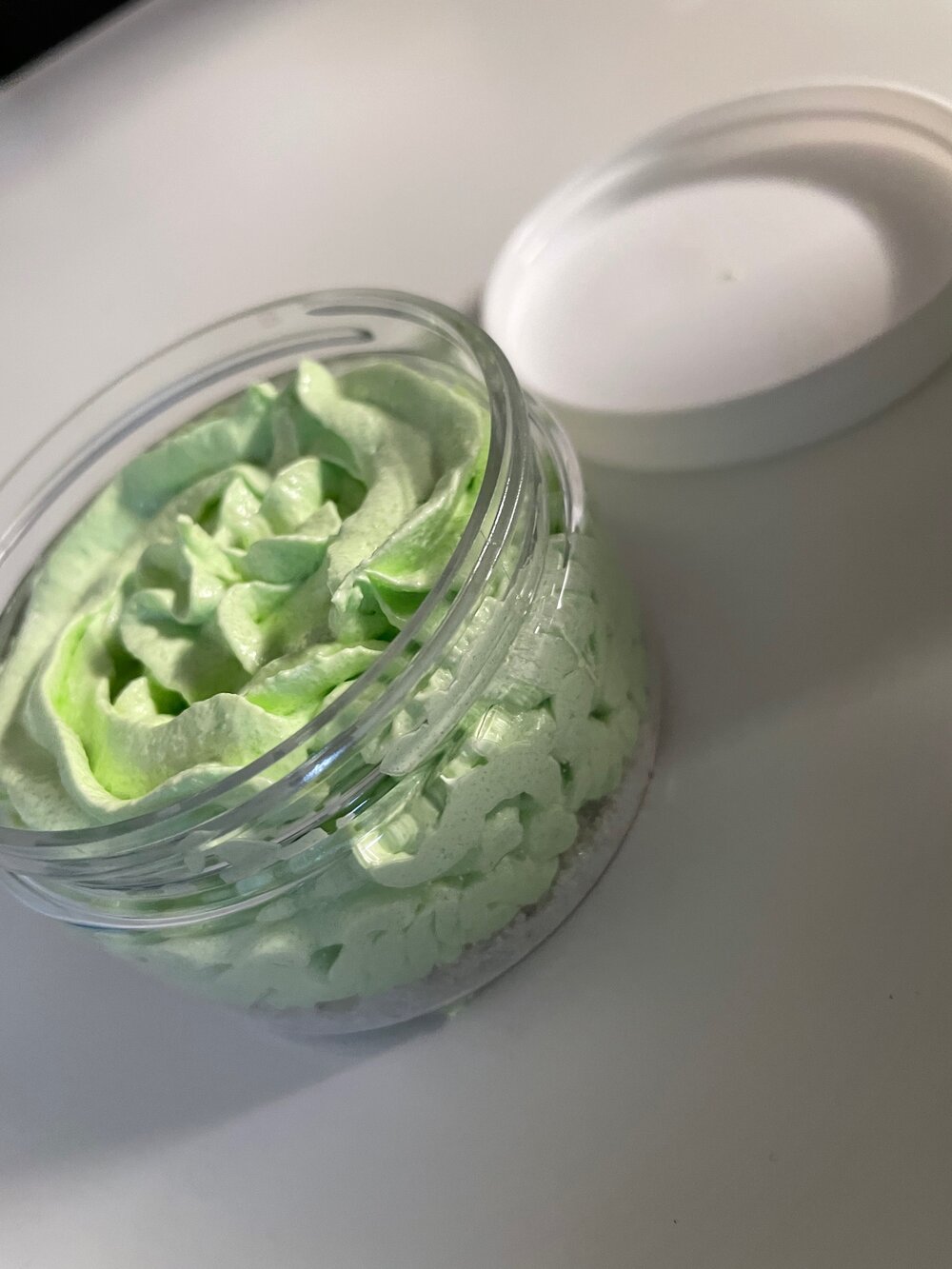 Foaming margarita sugar scrub