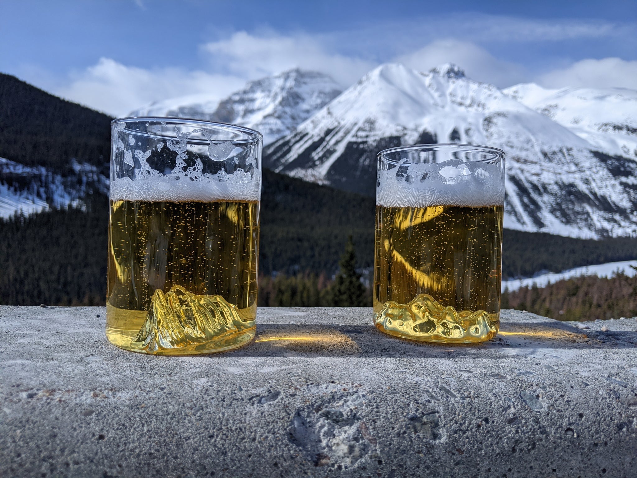 Mt. Rundle & Mt. Edith Cavell glasses Pint set